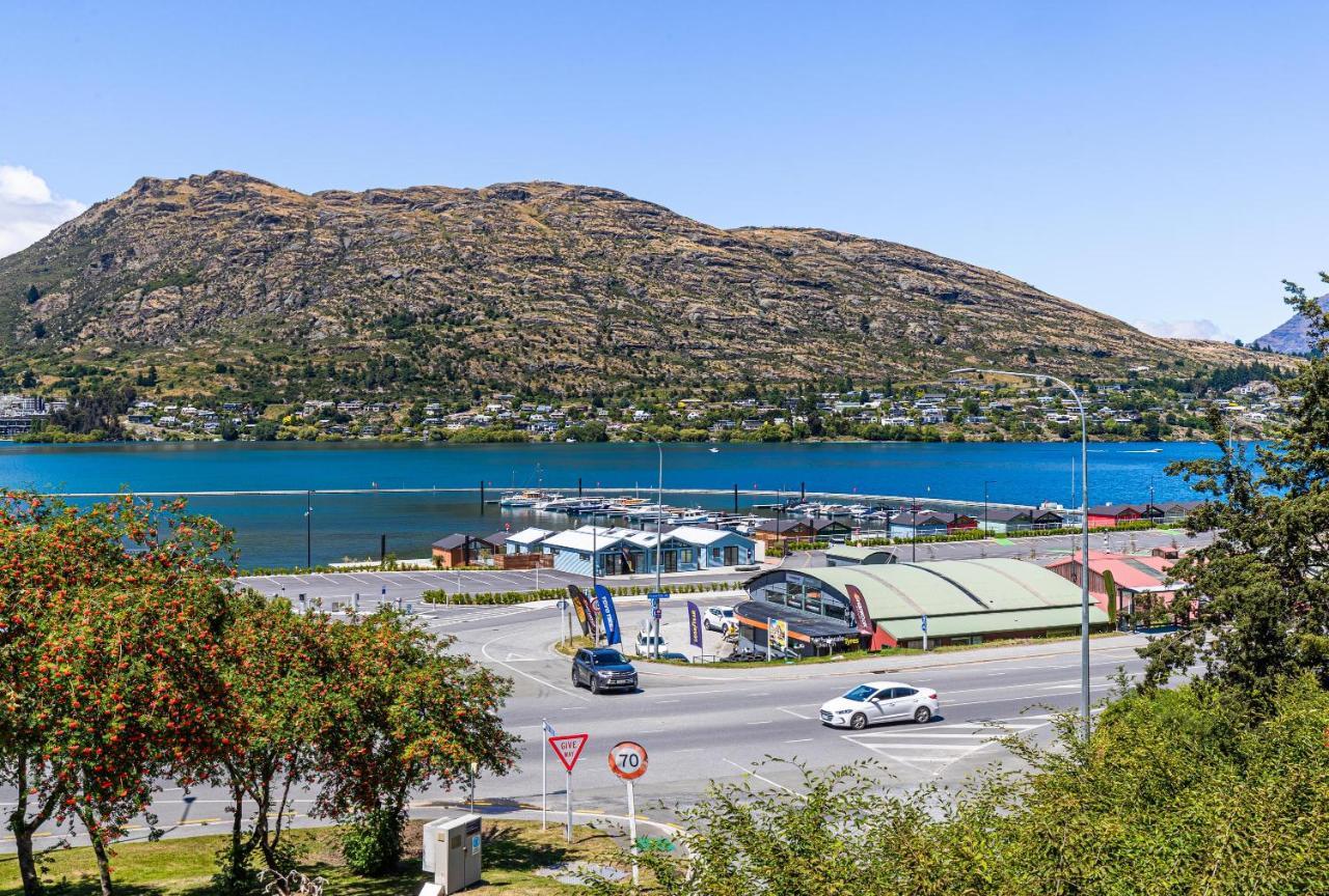 Lovely Marina Views And Sunny Balcony Queenstown Exterior photo