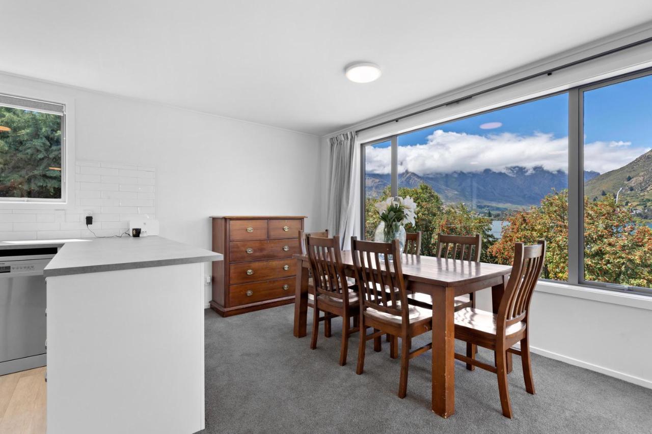 Lovely Marina Views And Sunny Balcony Queenstown Exterior photo