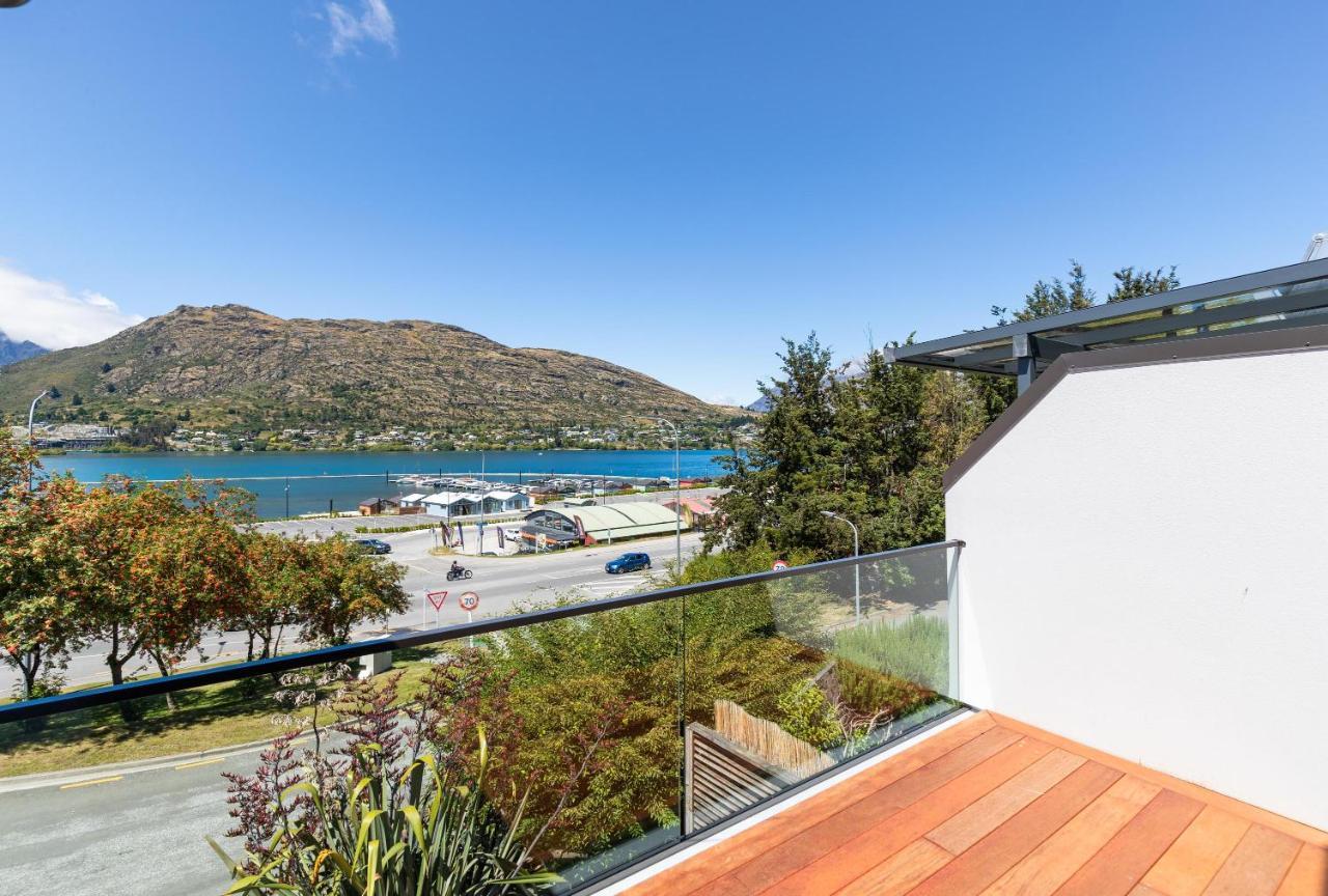 Lovely Marina Views And Sunny Balcony Queenstown Exterior photo
